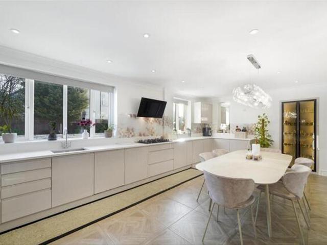 House for sale in Lower Halliford, Surrey