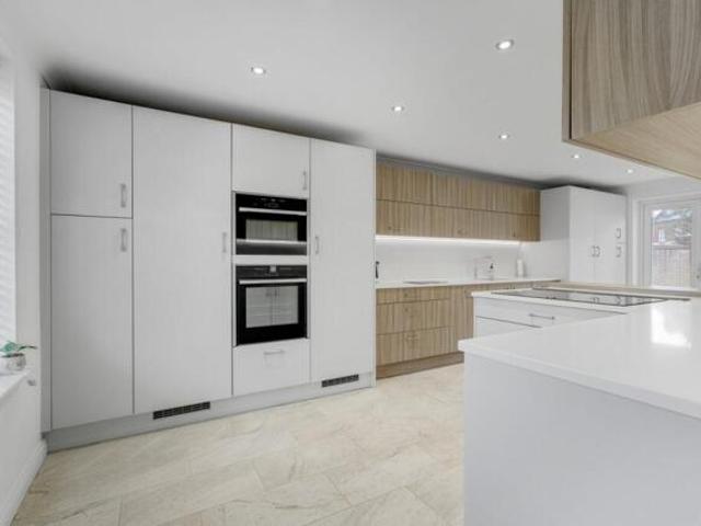 House for sale in Kingsmead, Shenley Brook End