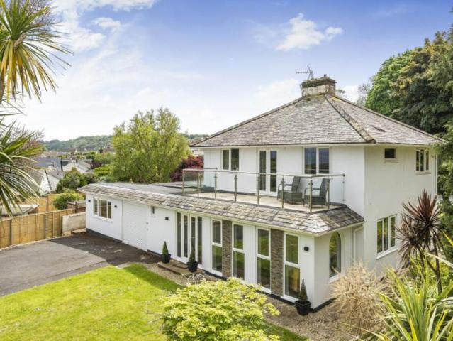 House for sale in Broadsands, Galmpton