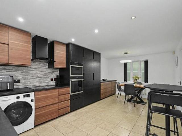 House for sale in New Bilton, Warwickshire