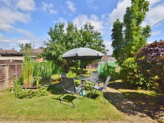 House for sale in Slough, Wexham Court