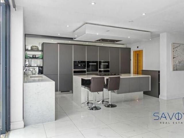 House for sale in South Oxhey, Batchworth