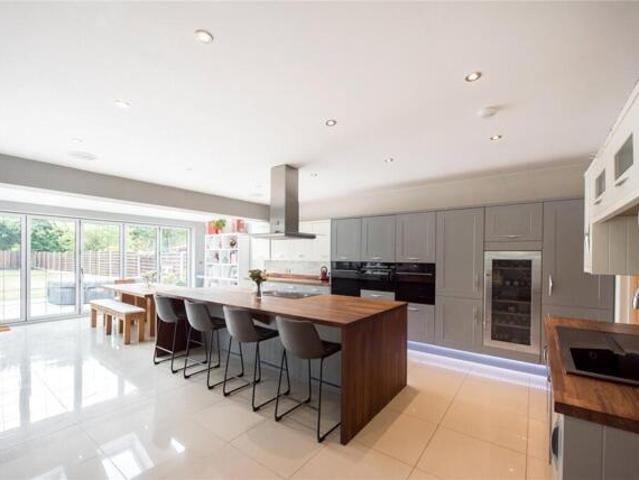 House for sale in Wickford, Runwell