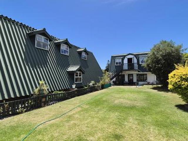 House for sale in Baardskeerdersbos, Western Cape