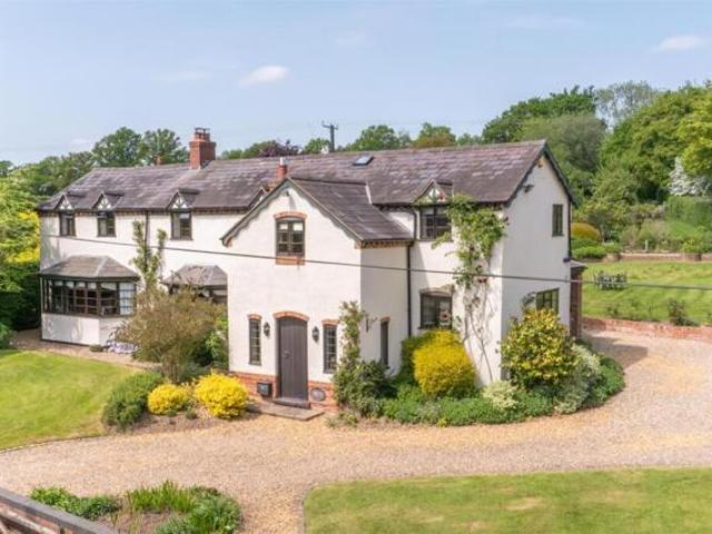 House for sale in Worcestershire