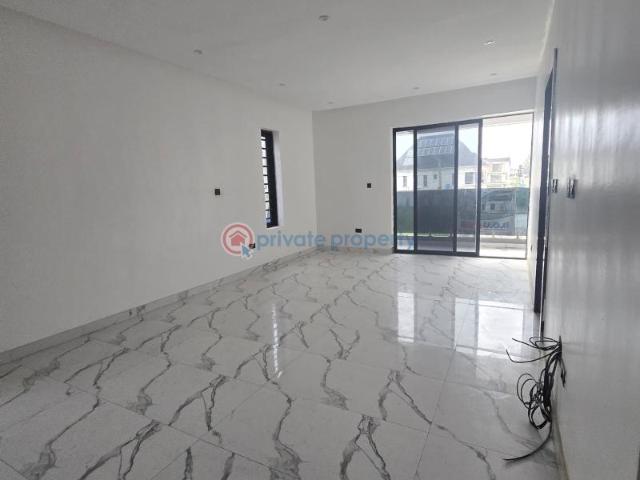 House for sale in Lagos, Lekki