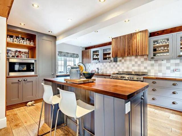 Room for sale in Forthampton, Worcestershire
