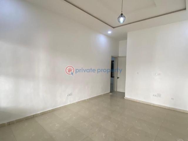 House for sale in Eti Osa, Lagos