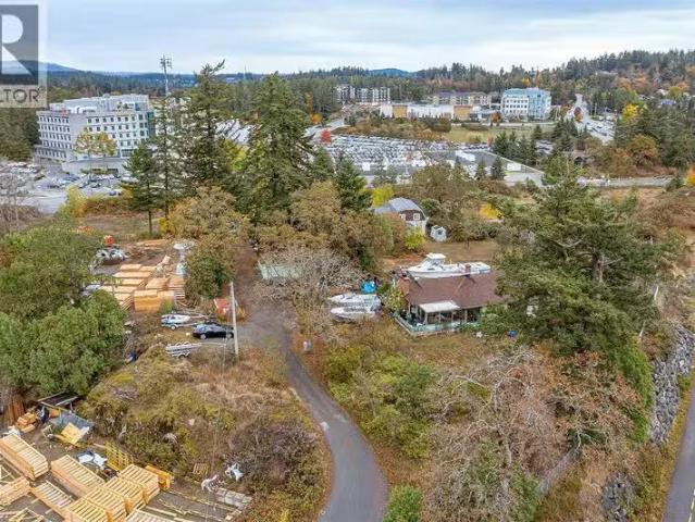 House for sale in Victoria, British Columbia
