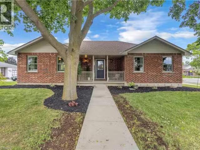 House for sale in Jarvis, Ontario
