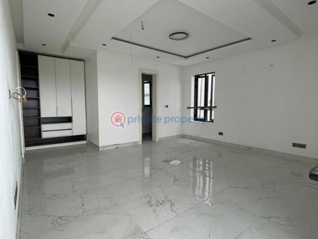 House for sale in Eti Osa, Abuja