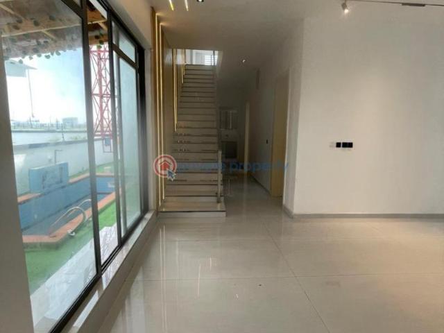 House for sale in Eti Osa, Lagos