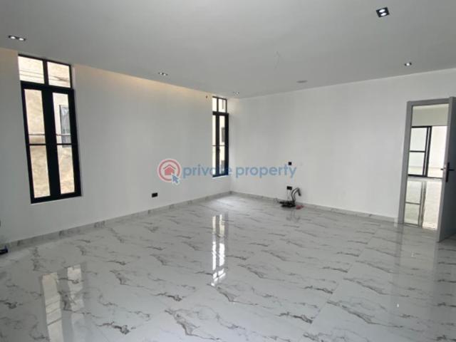 House for sale in Eti Osa, Lagos