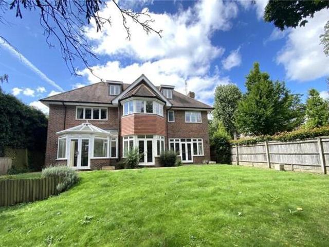 House for sale in Penn, Knotty Green