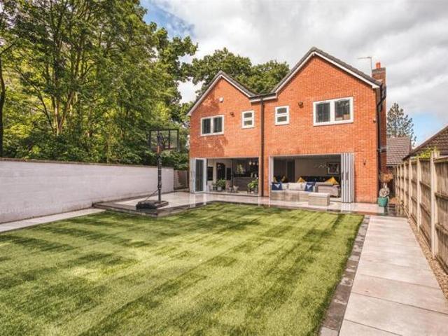 House for sale in Heatherton, East Midlands