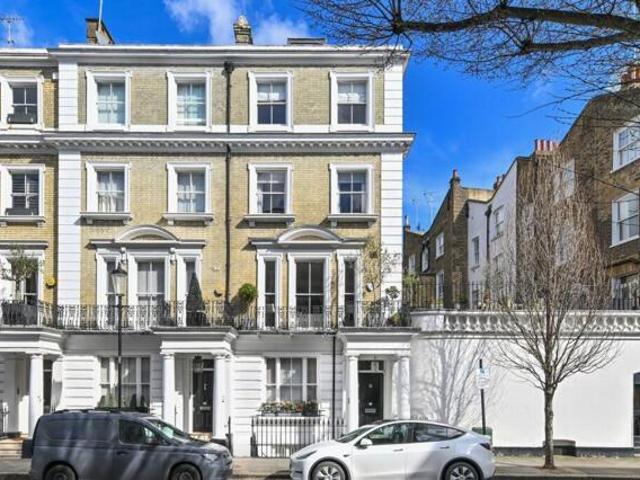 House for sale in Brompton, London