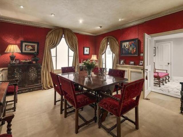 House for sale in City Of Westminster