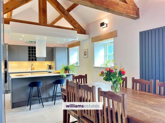 Room for sale in Bodfari, Wales