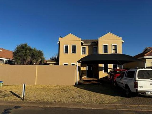 Townhouse for sale in Sundra, Mpumalanga