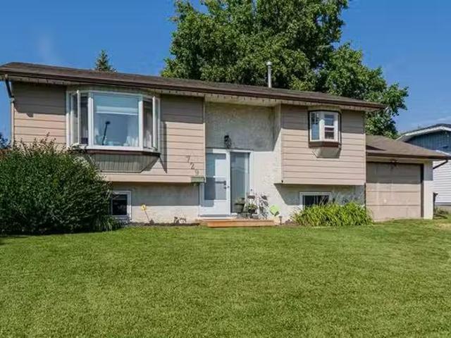 House for sale in Portage La Prairie, Manitoba