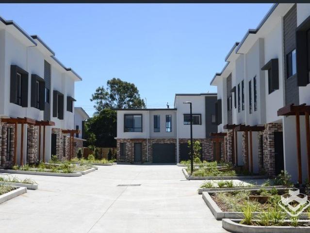 Townhouse for sale in Toombul, Queensland