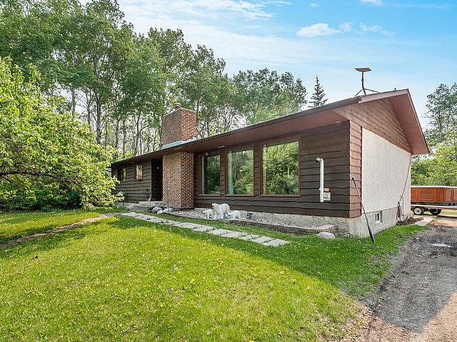House for sale in Crosshill, Ontario