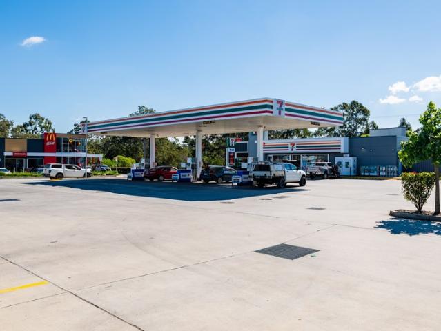 Retail for sale in Toombul, Queensland