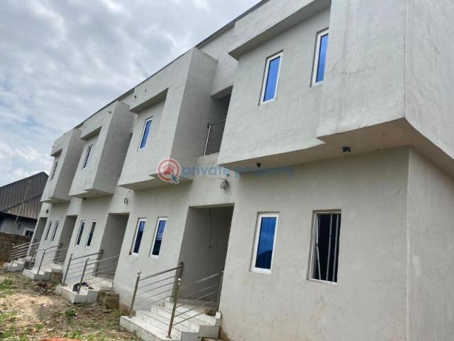 House for sale in Asaba