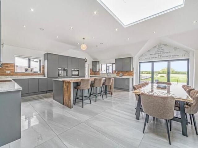 House for sale in Bedford