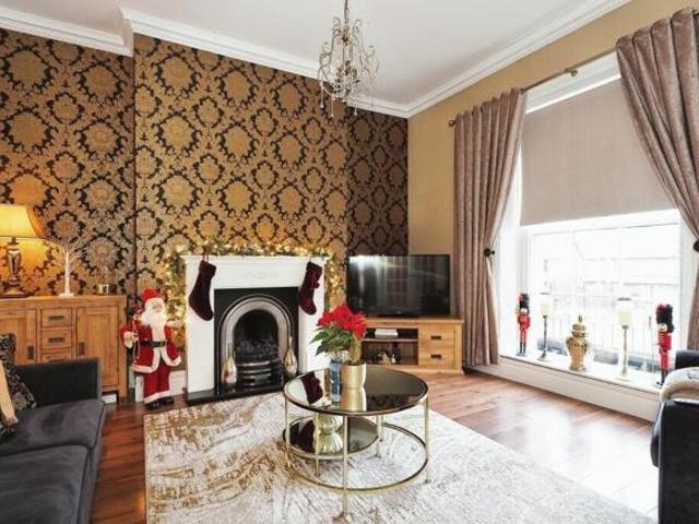 House for sale in Armitage Bridge, West Yorkshire