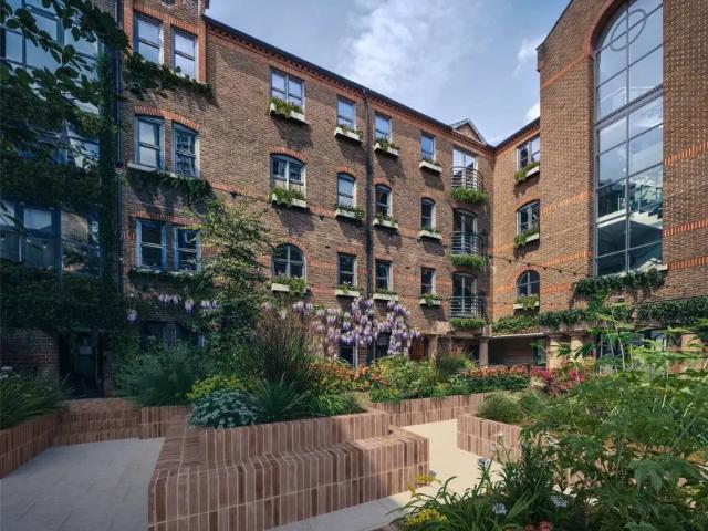 Apartment for sale in Clerkenwell, Greater London