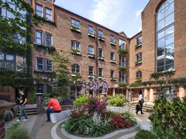 Apartment for sale in Clerkenwell, Greater London
