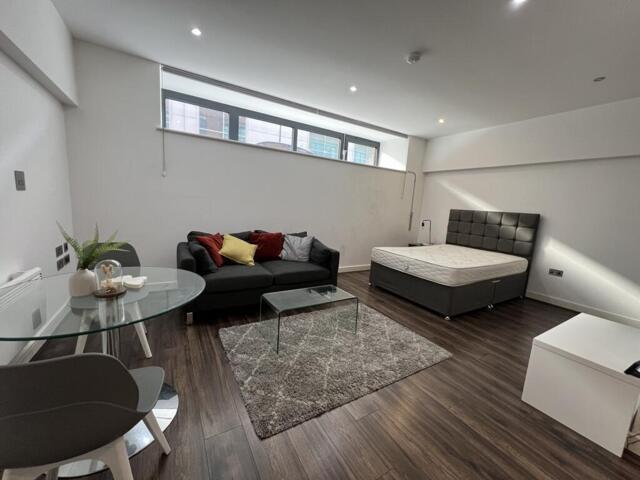 Apartment for sale in Birmingham, Ladywood