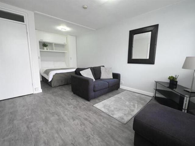 Apartment for sale in West Midlands