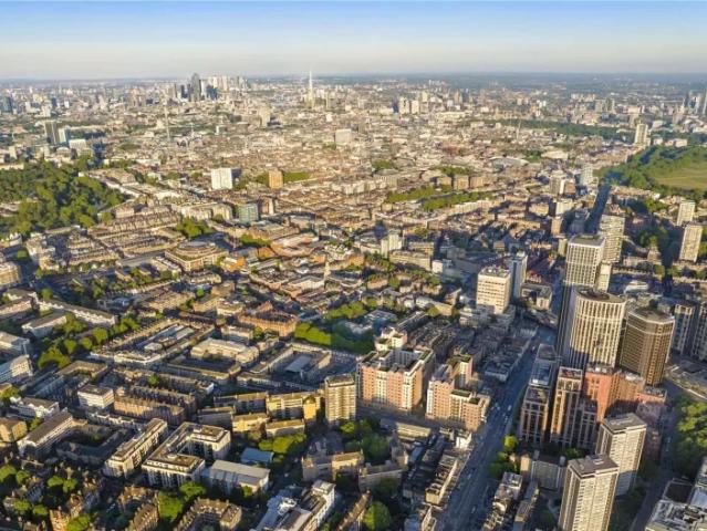 Apartment for sale in Paddington, Greater London