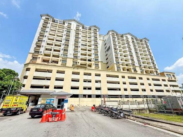 Apartment for sale in Shah Alam, Petaling