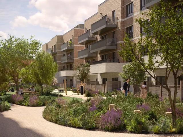 Apartment for sale in Strawberry Hill, Greater London