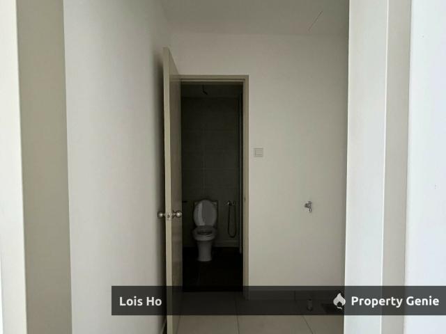 Condominium for sale in Malaka