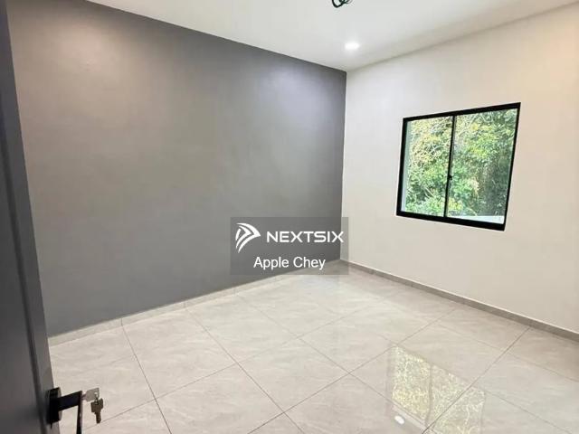 Residential House for sale in Tebrau, Johor