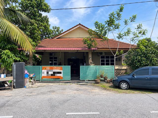 Bungalow for sale in Kuantan