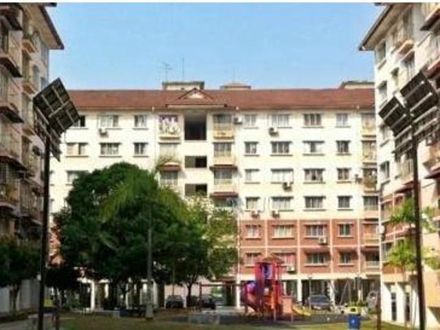 Apartment for sale in Petaling Jaya, Petaling