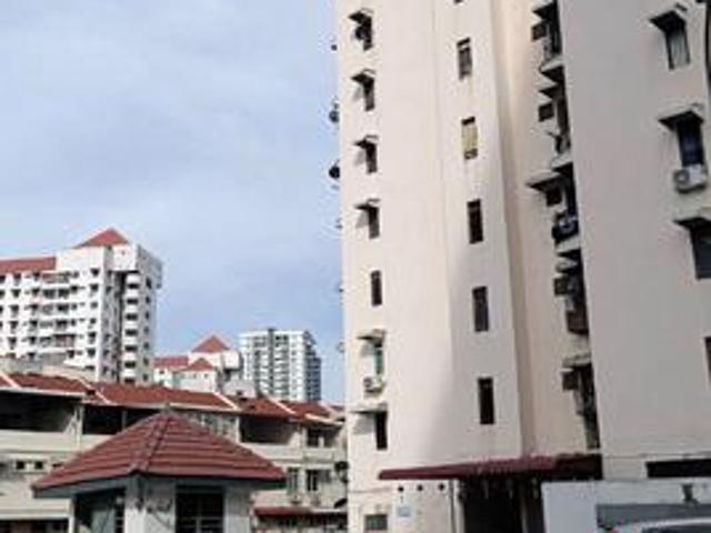 Flat for sale in Mukim 13, Georgetown