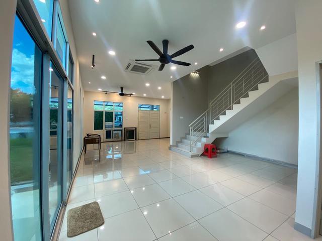 Terraced House for sale in Wellesley, Penang