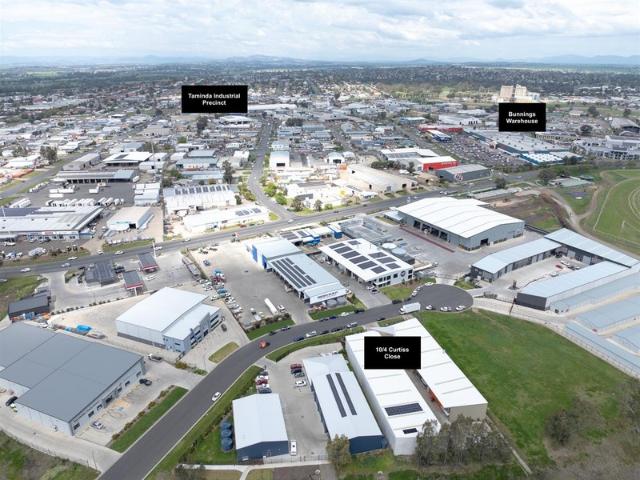Warehouse for sale in Piallamore, New South Wales