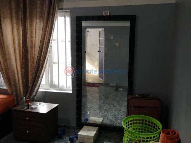 House for sale in Ojo, Ori Ire