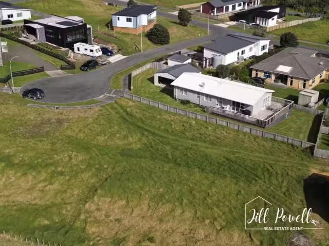 House for sale in Baylys Beach, Northland