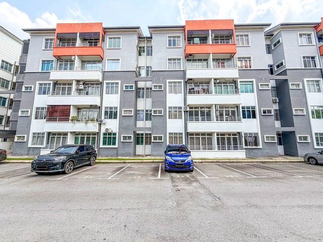 Apartment for sale in Tanjong Sepat, Selangor