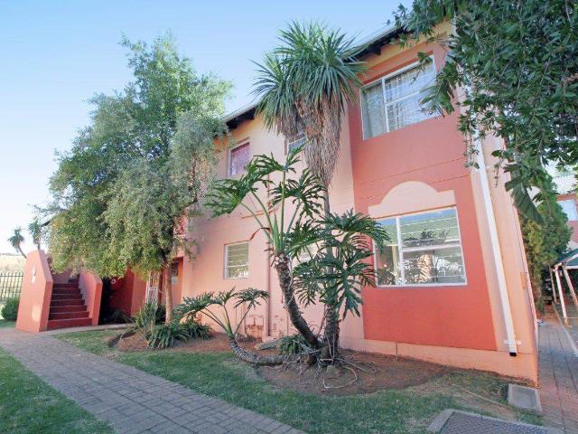 Townhouse for sale in Ekurhuleni, Gauteng