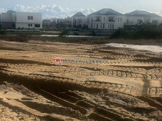 Land for sale in Lagos, Lekki