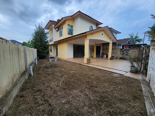 Residential House for sale in Malaka